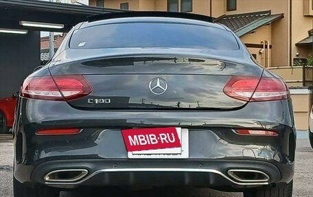 Mercedes-Benz C-Класс, 2019 год, 1 650 000 рублей, 5 фотография