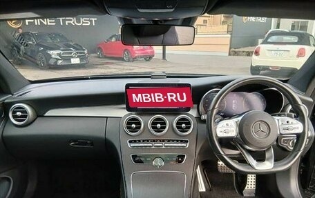 Mercedes-Benz C-Класс, 2019 год, 1 650 000 рублей, 8 фотография