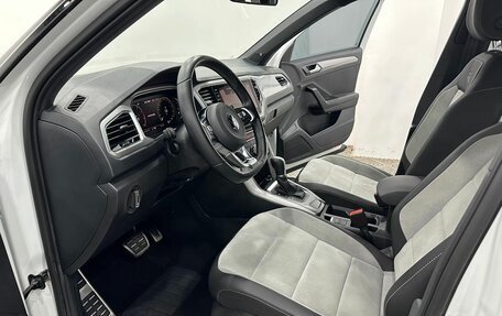 Volkswagen T-Roc I, 2022 год, 1 610 000 рублей, 11 фотография