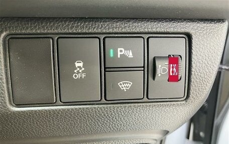 Honda Vezel, 2026 год, 2 285 000 рублей, 22 фотография