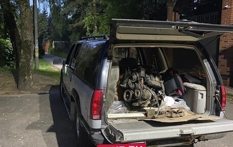 Chevrolet Suburban VIII, 1993 год, 2 000 000 рублей, 4 фотография