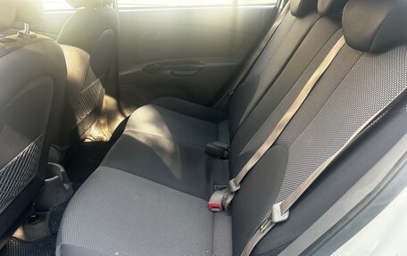 KIA Rio II, 2011 год, 370 000 рублей, 10 фотография