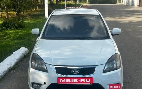 KIA Rio II, 2011 год, 370 000 рублей, 6 фотография