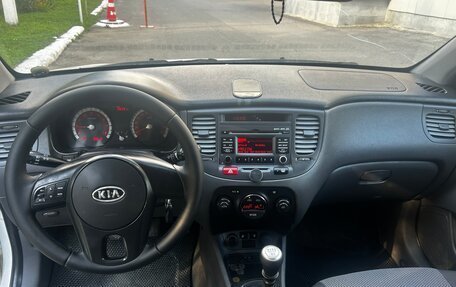 KIA Rio II, 2011 год, 370 000 рублей, 13 фотография