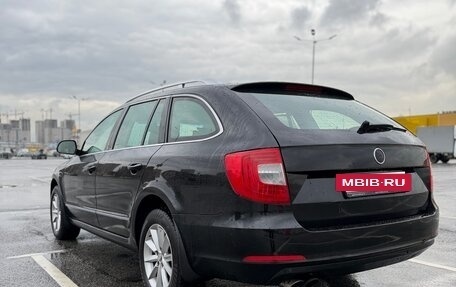 Skoda Superb III рестайлинг, 2013 год, 880 000 рублей, 4 фотография