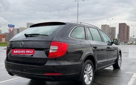 Skoda Superb III рестайлинг, 2013 год, 880 000 рублей, 3 фотография