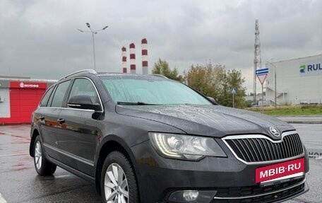 Skoda Superb III рестайлинг, 2013 год, 880 000 рублей, 2 фотография