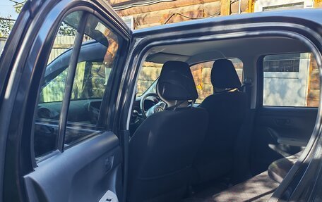 Toyota Passo III, 2017 год, 850 000 рублей, 6 фотография