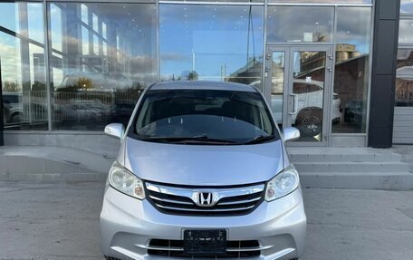 Honda Freed I, 2012 год, 1 020 000 рублей, 2 фотография