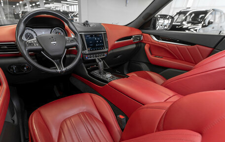 Maserati Levante I, 2021 год, 7 100 000 рублей, 7 фотография