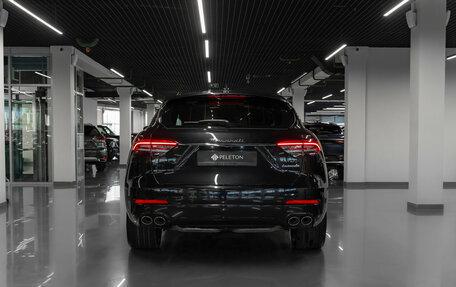 Maserati Levante I, 2021 год, 7 100 000 рублей, 6 фотография