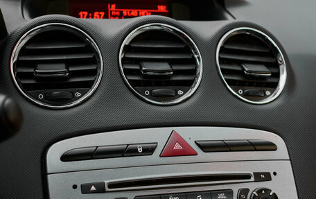 Peugeot 408 I рестайлинг, 2013 год, 550 000 рублей, 15 фотография