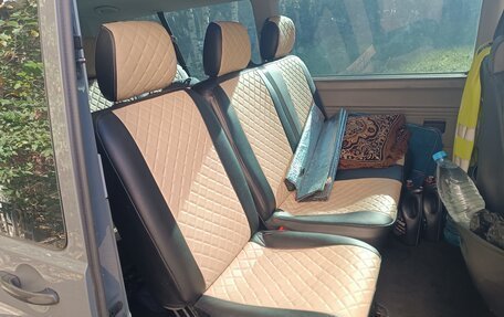 Volkswagen Caravelle T5, 2014 год, 2 100 000 рублей, 4 фотография