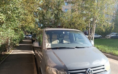 Volkswagen Caravelle T5, 2014 год, 2 100 000 рублей, 5 фотография