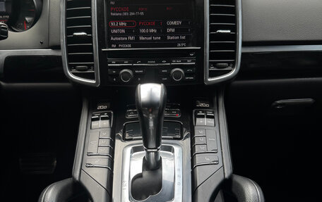 Porsche Cayenne III, 2012 год, 2 150 000 рублей, 10 фотография