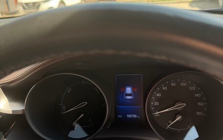 Toyota C-HR I рестайлинг, 2017 год, 2 000 000 рублей, 7 фотография