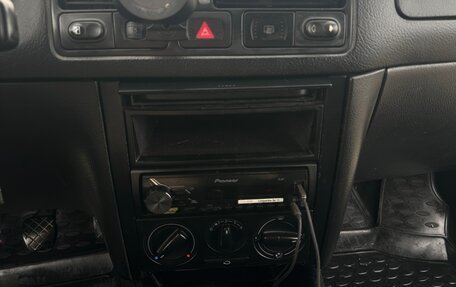 Volkswagen Golf IV, 2000 год, 350 000 рублей, 14 фотография