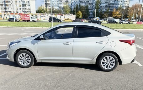 Hyundai Solaris II рестайлинг, 2018 год, 1 550 000 рублей, 2 фотография