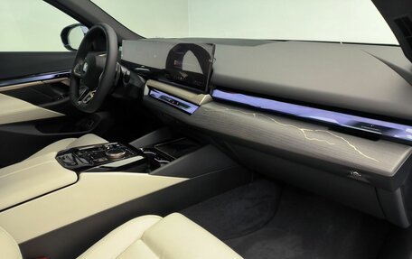 BMW 5 серия, 2024 год, 11 500 000 рублей, 14 фотография