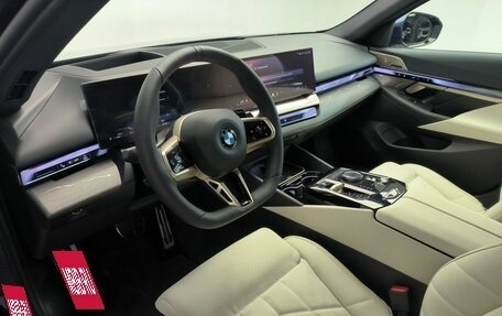 BMW 5 серия, 2024 год, 11 500 000 рублей, 9 фотография
