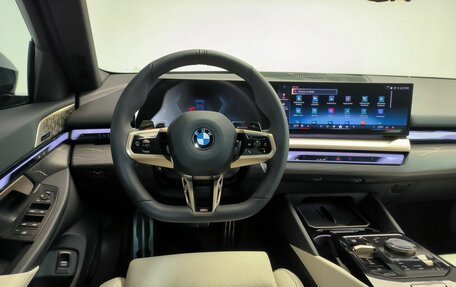 BMW 5 серия, 2024 год, 11 500 000 рублей, 18 фотография
