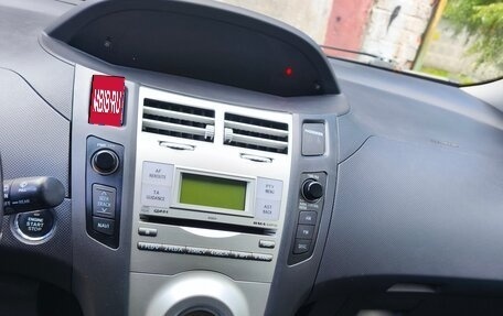 Toyota Yaris III рестайлинг, 2008 год, 555 000 рублей, 8 фотография
