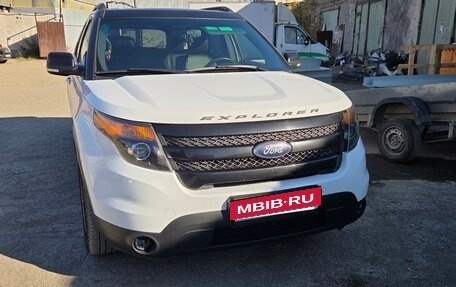 Ford Explorer VI, 2013 год, 1 850 000 рублей, 4 фотография