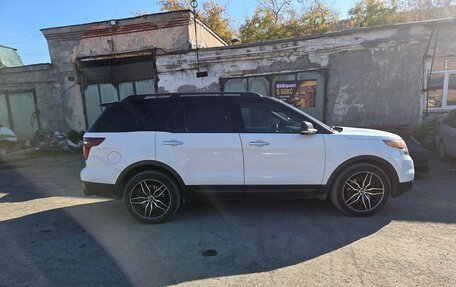 Ford Explorer VI, 2013 год, 1 850 000 рублей, 5 фотография