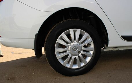 Renault Logan II, 2015 год, 819 000 рублей, 8 фотография