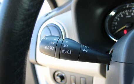 Renault Logan II, 2015 год, 819 000 рублей, 18 фотография