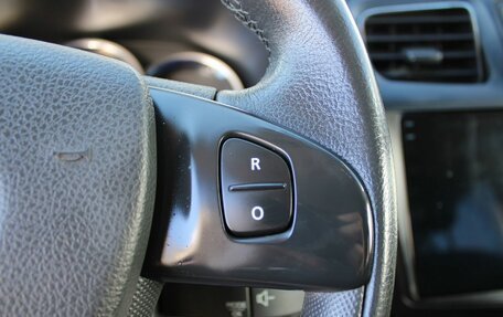 Renault Logan II, 2015 год, 819 000 рублей, 16 фотография