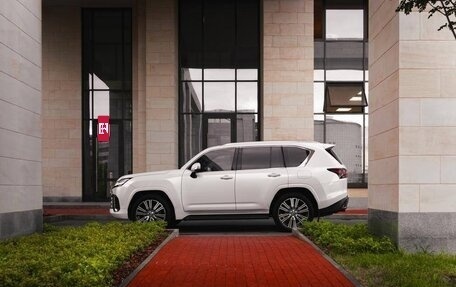 Lexus LX, 2022 год, 13 500 000 рублей, 3 фотография