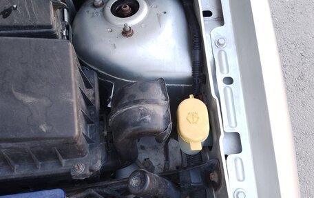 Ford Focus IV, 2003 год, 240 000 рублей, 12 фотография