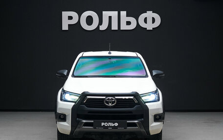 Toyota Hilux VIII, 2021 год, 4 900 000 рублей, 2 фотография