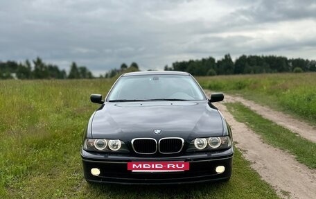 BMW 5 серия, 2003 год, 950 000 рублей, 8 фотография