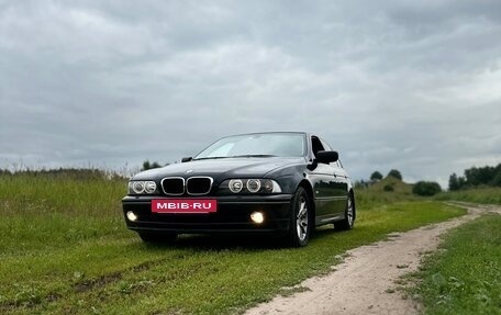 BMW 5 серия, 2003 год, 950 000 рублей, 7 фотография