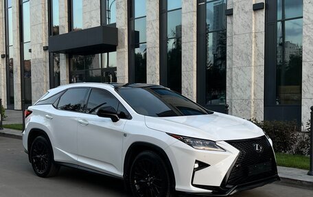 Lexus RX IV рестайлинг, 2019 год, 4 590 000 рублей, 3 фотография