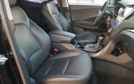 Hyundai Santa Fe III рестайлинг, 2014 год, 1 995 000 рублей, 13 фотография