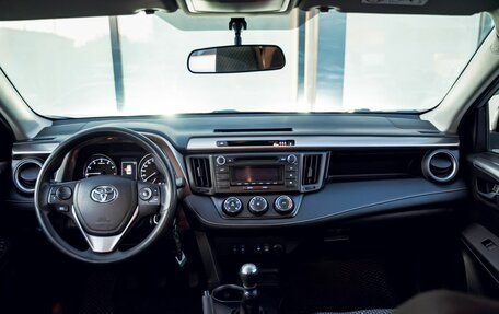 Toyota RAV4, 2018 год, 2 349 000 рублей, 18 фотография