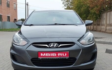 Hyundai Solaris II рестайлинг, 2012 год, 859 000 рублей, 1 фотография