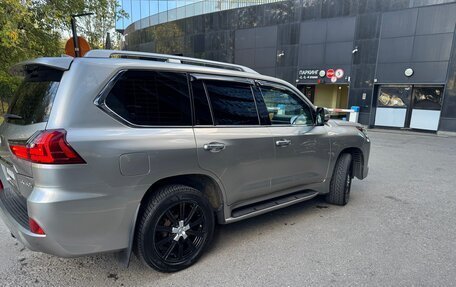 Lexus LX III, 2018 год, 7 300 000 рублей, 3 фотография