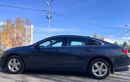 Chevrolet Malibu IX, 2019 год, 1 750 000 рублей, 3 фотография