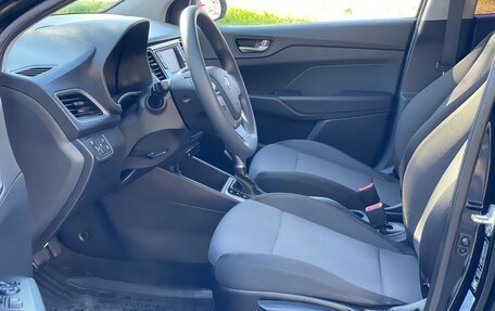 Hyundai Solaris II рестайлинг, 2018 год, 1 170 000 рублей, 15 фотография