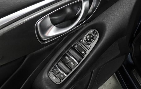 Infiniti Q50 I рестайлинг, 2016 год, 1 709 000 рублей, 19 фотография