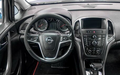Opel Astra J, 2010 год, 829 900 рублей, 11 фотография