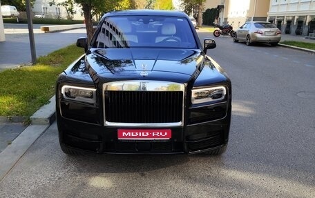 Rolls-Royce Cullinan, 2023 год, 45 000 000 рублей, 1 фотография