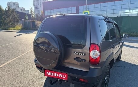 Chevrolet Niva I рестайлинг, 2015 год, 700 000 рублей, 5 фотография