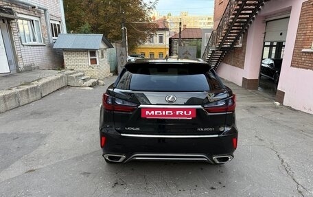 Lexus RX IV рестайлинг, 2017 год, 4 000 000 рублей, 8 фотография