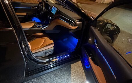 Toyota Camry, 2022 год, 3 500 000 рублей, 7 фотография
