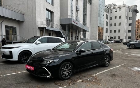 Toyota Camry, 2022 год, 3 500 000 рублей, 1 фотография